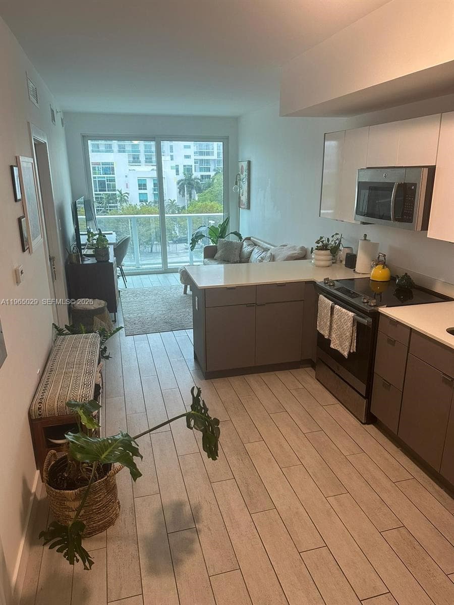 321 NE 26th St # 511, Miami FL 33137, exterior