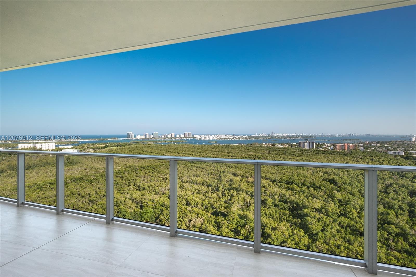 2411 Laguna Circle # 2402, North Miami FL 33181, exterior