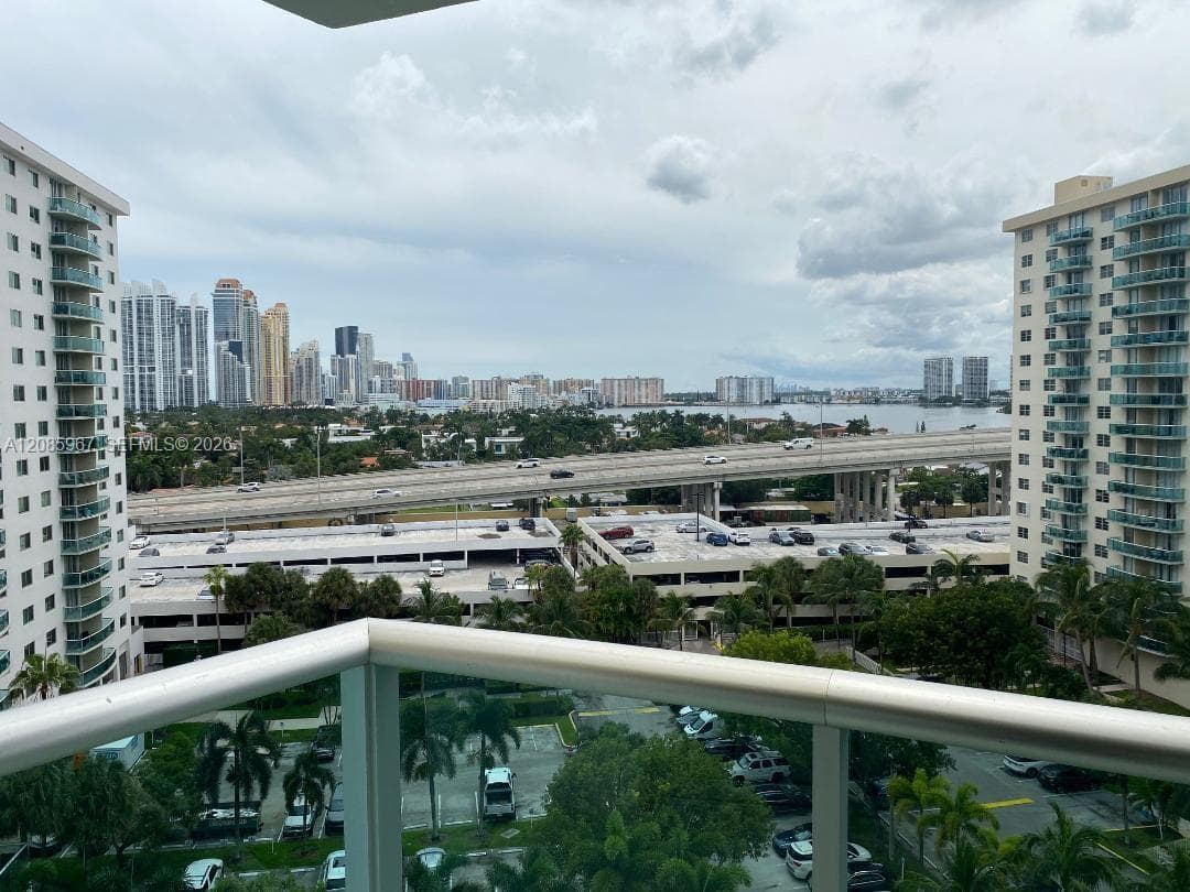 19380 Collins Ave # 1025, Sunny Isles Beach FL 33160, exterior