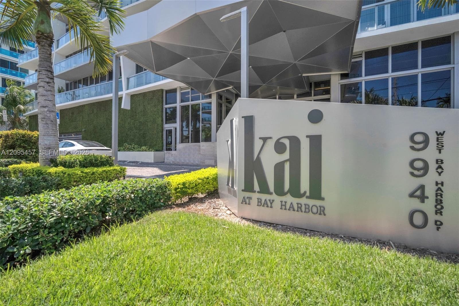 9940 W Bay Harbor Dr, Bay Harbor Islands FL 33154, exterior