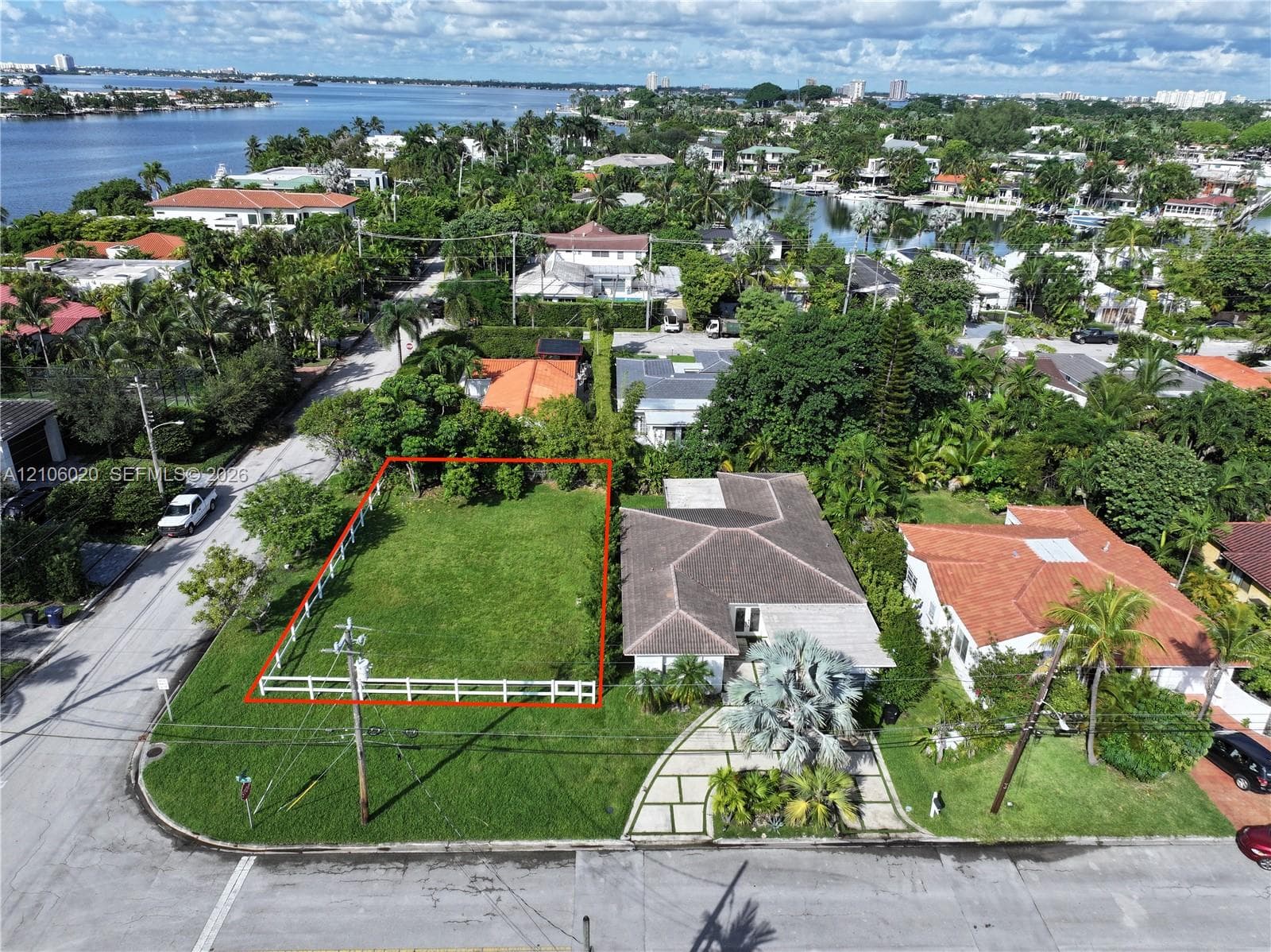 1001 88th St, Surfside FL 33154, exterior