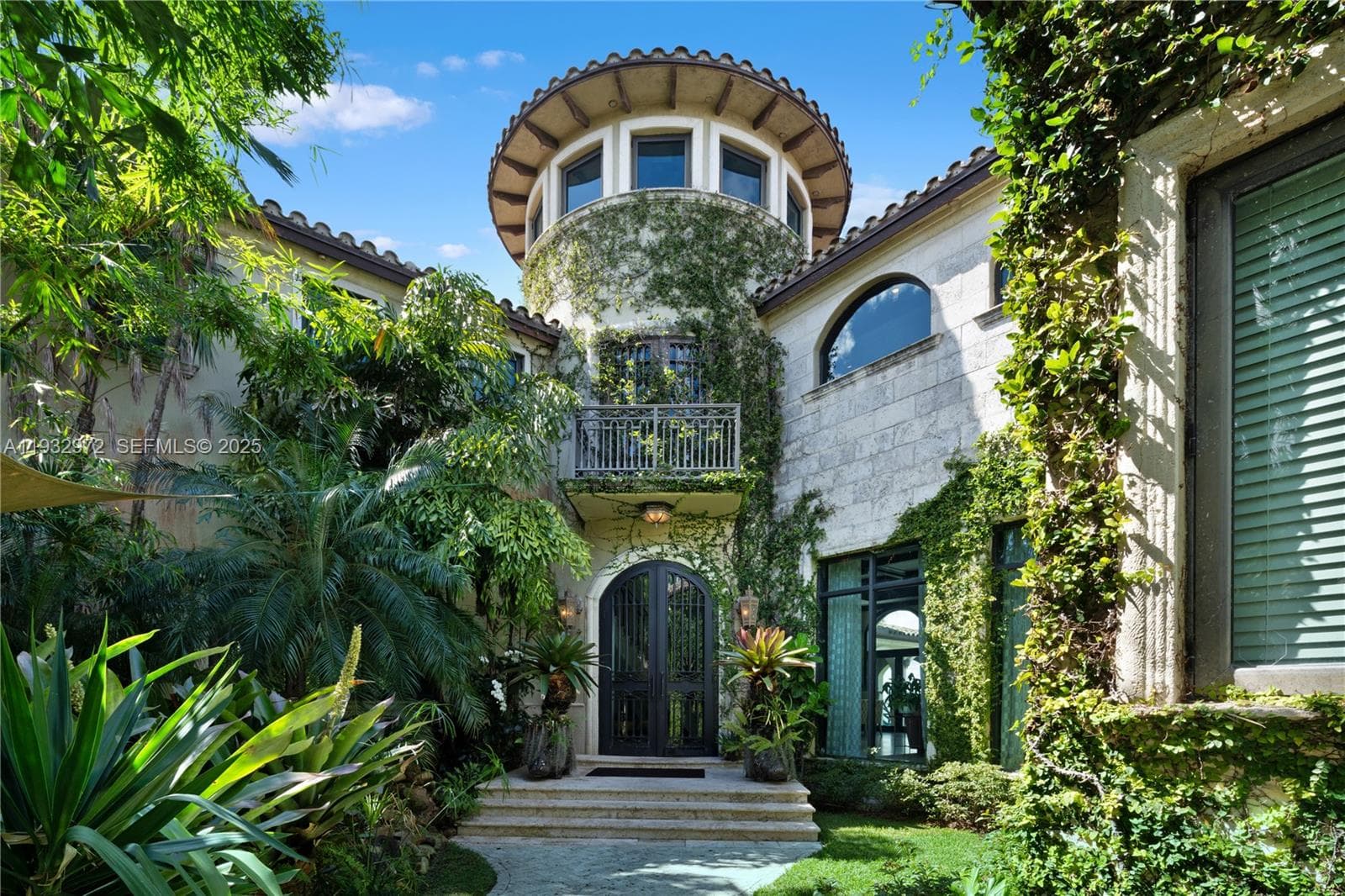 10330 W Broadview Dr, Bay Harbor Islands FL 33154, exterior