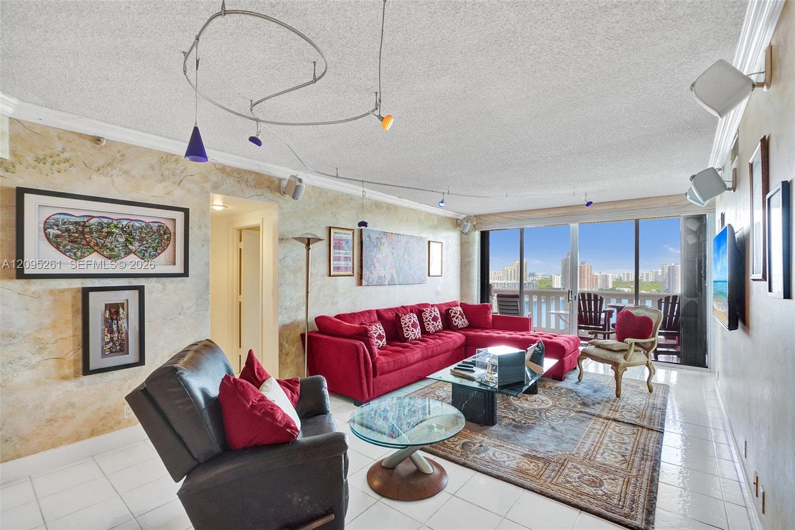 3000 ISLAND BL # 2304, Aventura FL 33160, exterior