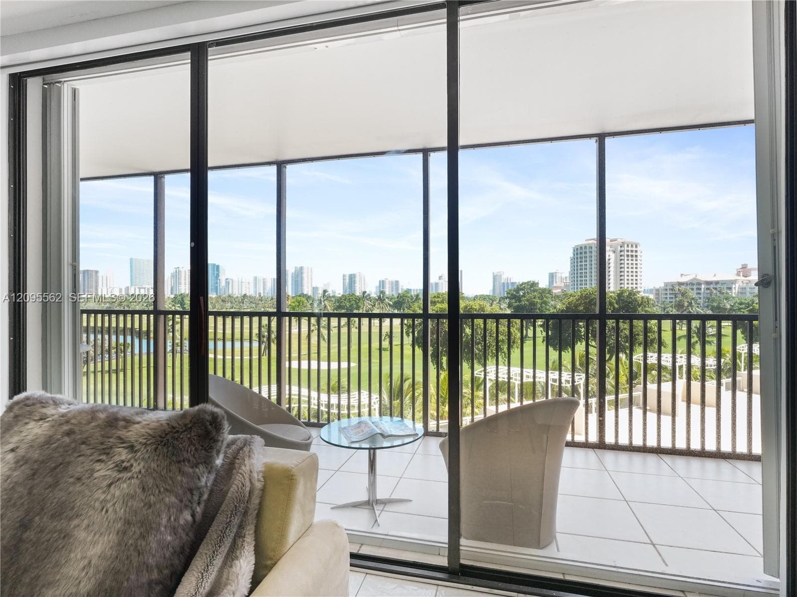 20379 W Country Club Dr # 536, Aventura FL 33180, exterior
