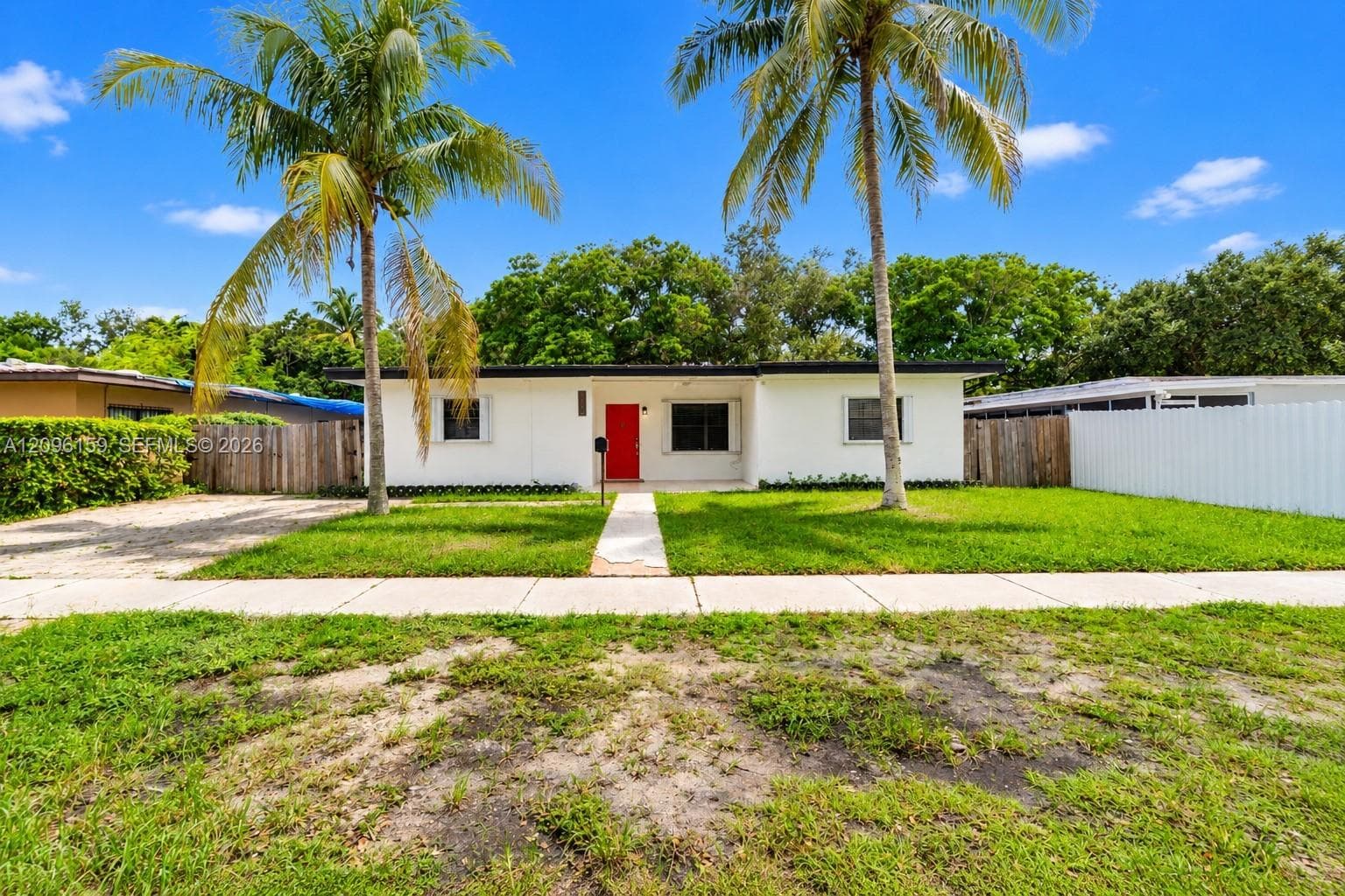 710 NE 142nd St, North Miami FL 33161, exterior