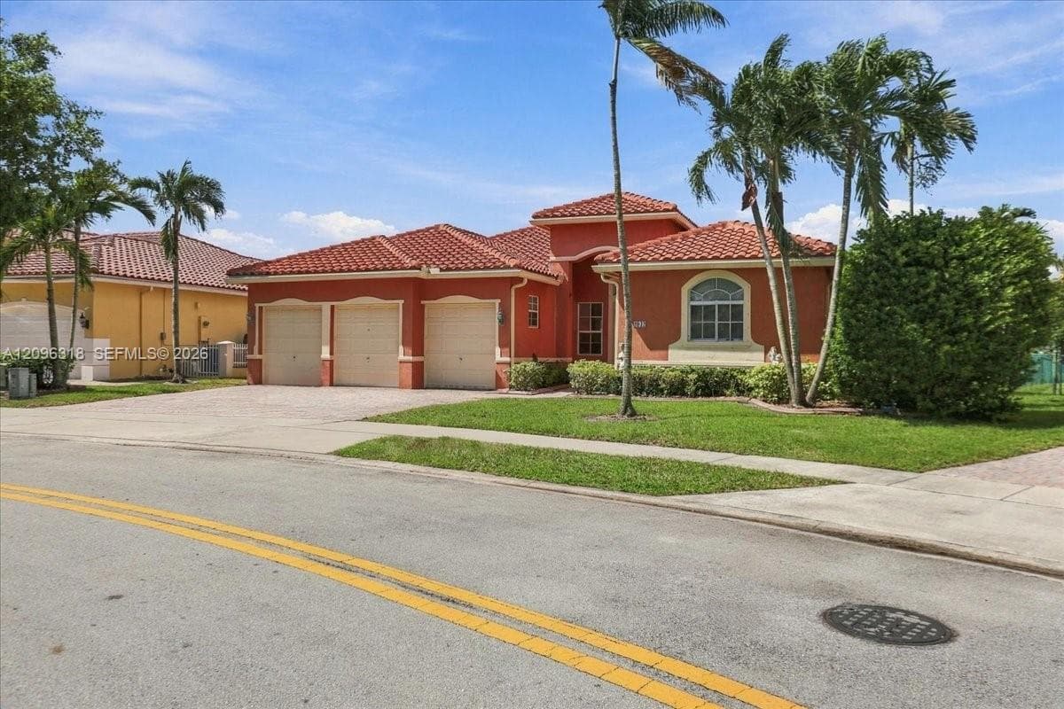 2032 SW 118th Ave, Miramar FL 33025, exterior