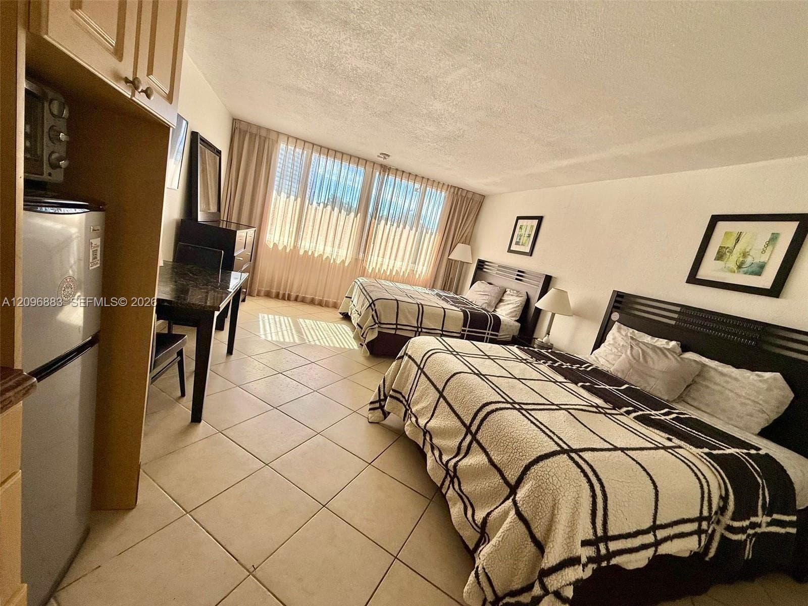 19201 Collins Ave # 241, Sunny Isles Beach FL 33160, exterior