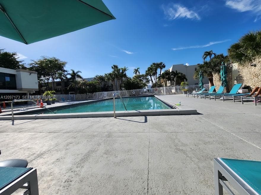 20200 W Country Club Dr # 109, Aventura FL 33180, exterior