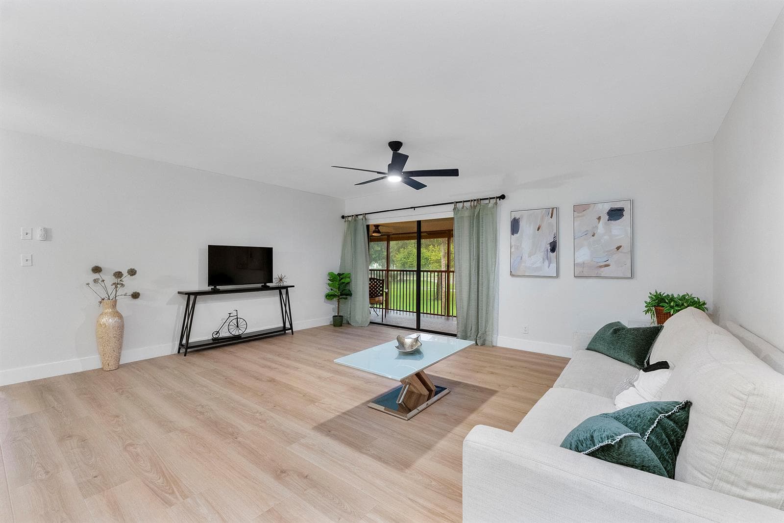 195 DEER CREEK Boulevard # 807, Deerfield Beach FL 33442, exterior