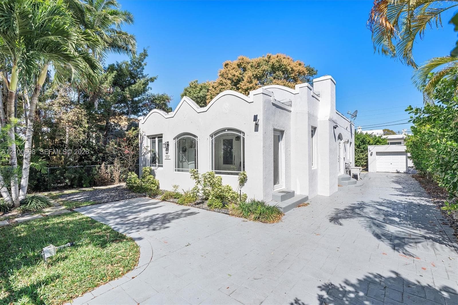 2231 SW 17th St, Miami FL 33145, exterior
