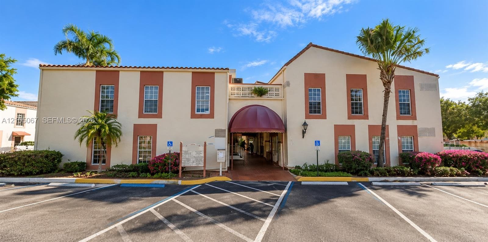 7707 N University Dr # 108, Tamarac FL 33321, exterior