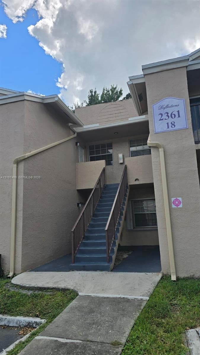 2361 NW 96th Ter # 18H, Pembroke Pines FL 33024, exterior