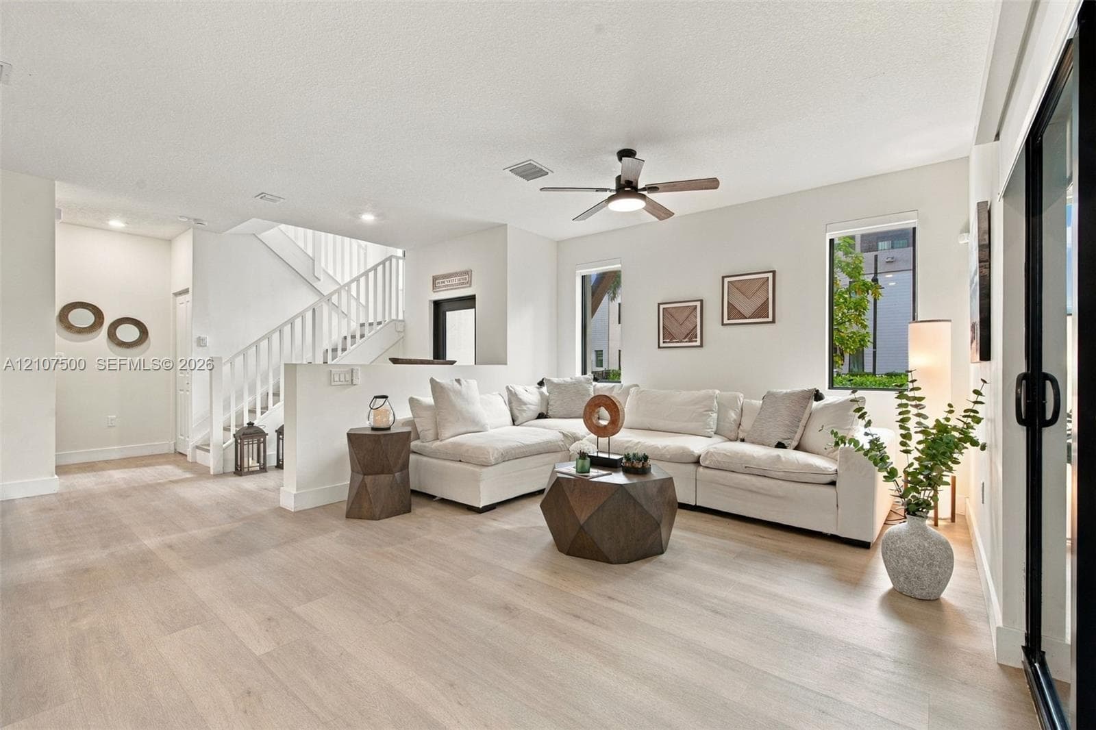 4274 NW 83rd Ave, Doral FL 33166, exterior