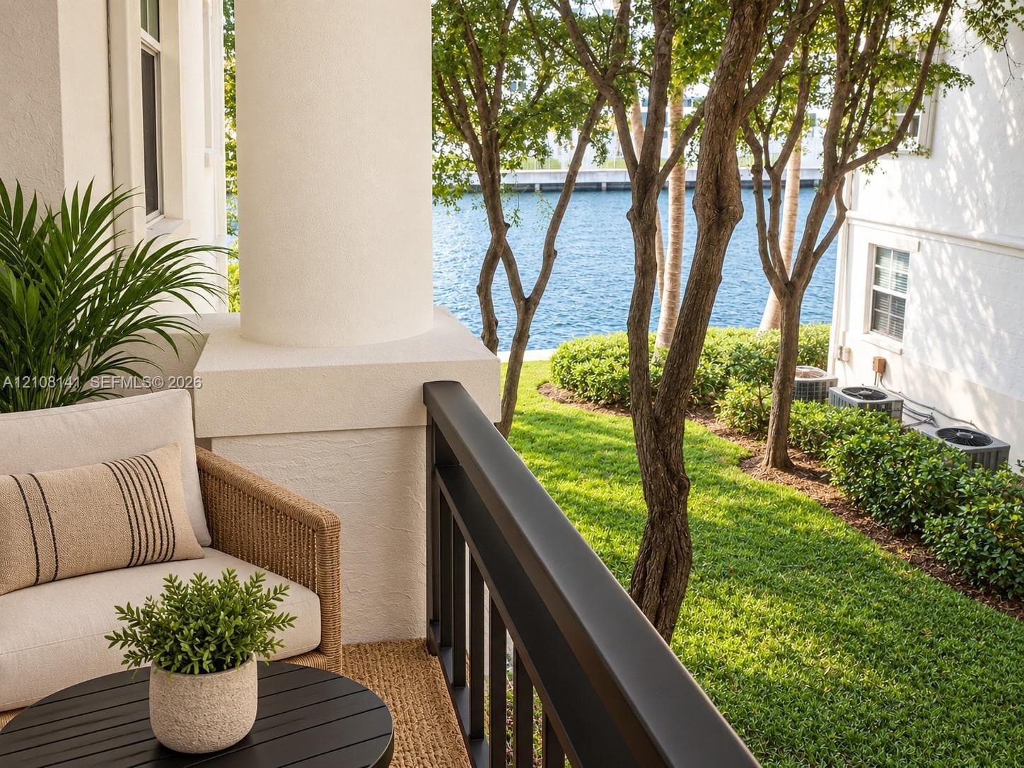 3135 NE 184th St # 2205, Aventura FL 33160, exterior